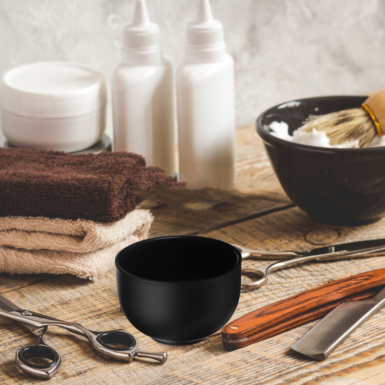 Shaving Cream - ブラックのステンレス製シェービングボウル。二重構造で、男性用シェービングソープやシェービングクリームをたっぷり入れられる大容量。理髪店で使用する器具としても最適。
