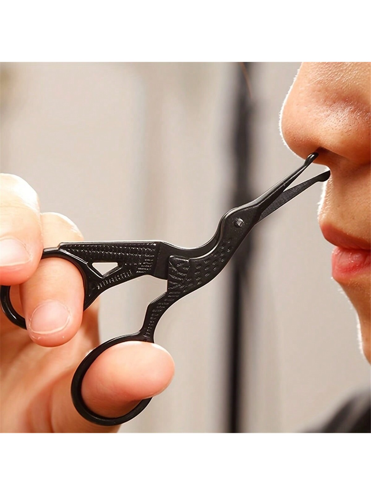 鼻毛ハサミ、ステンレス製の丸い先端トリマー、精密な眉毛ハサミ - Nose Trimmer のレビューと価格